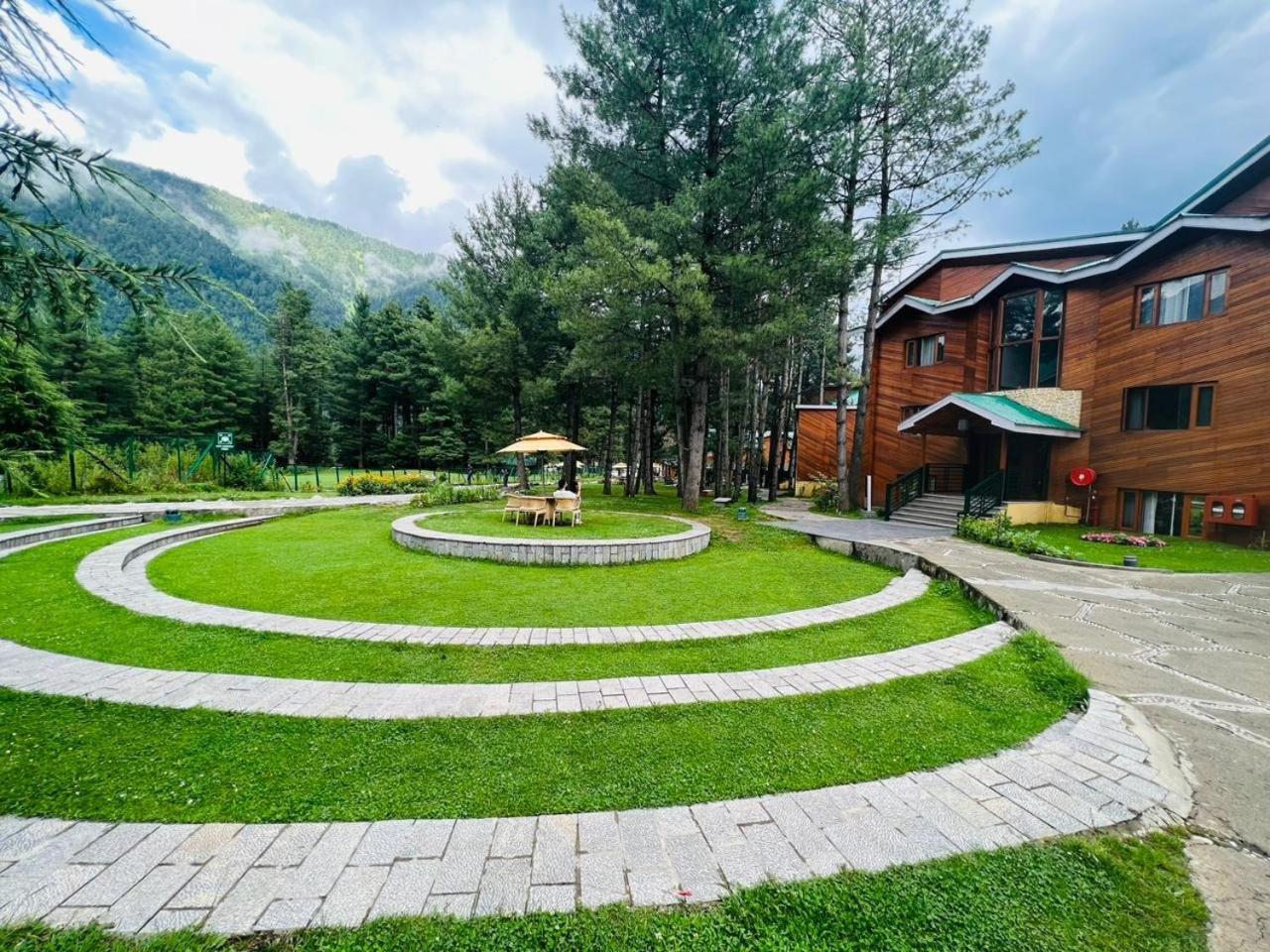 Radisson Golf Resort Pahalgām Zewnętrze zdjęcie
