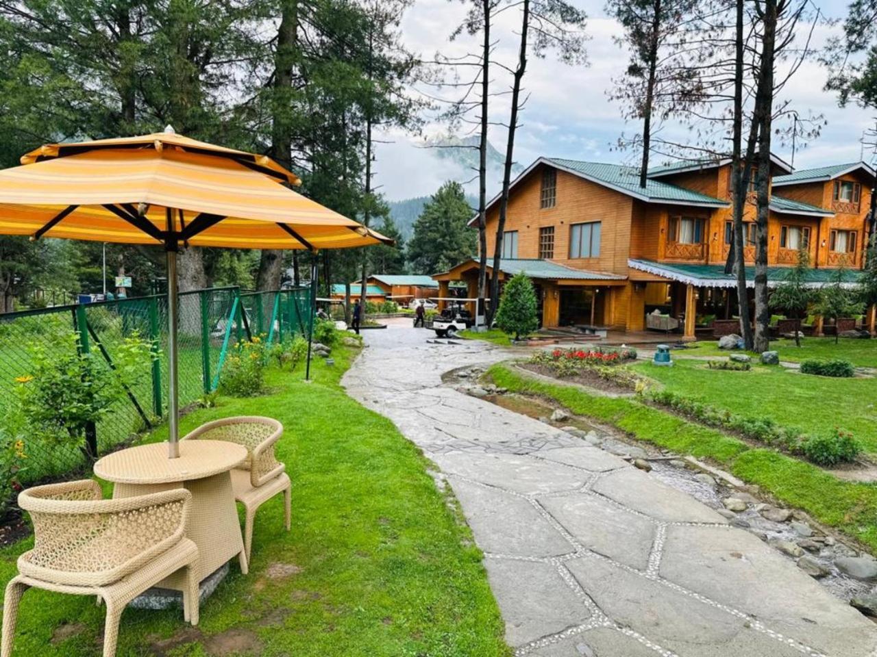Radisson Golf Resort Pahalgām Zewnętrze zdjęcie